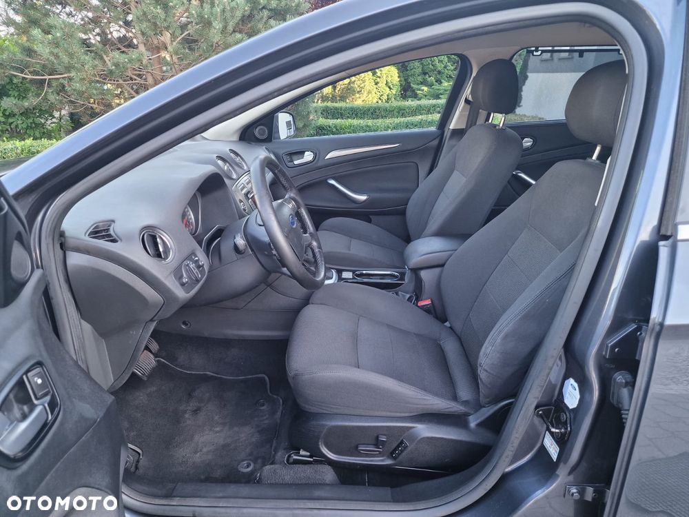 Ford Mondeo 2.0 TDCi Titanium S - 18