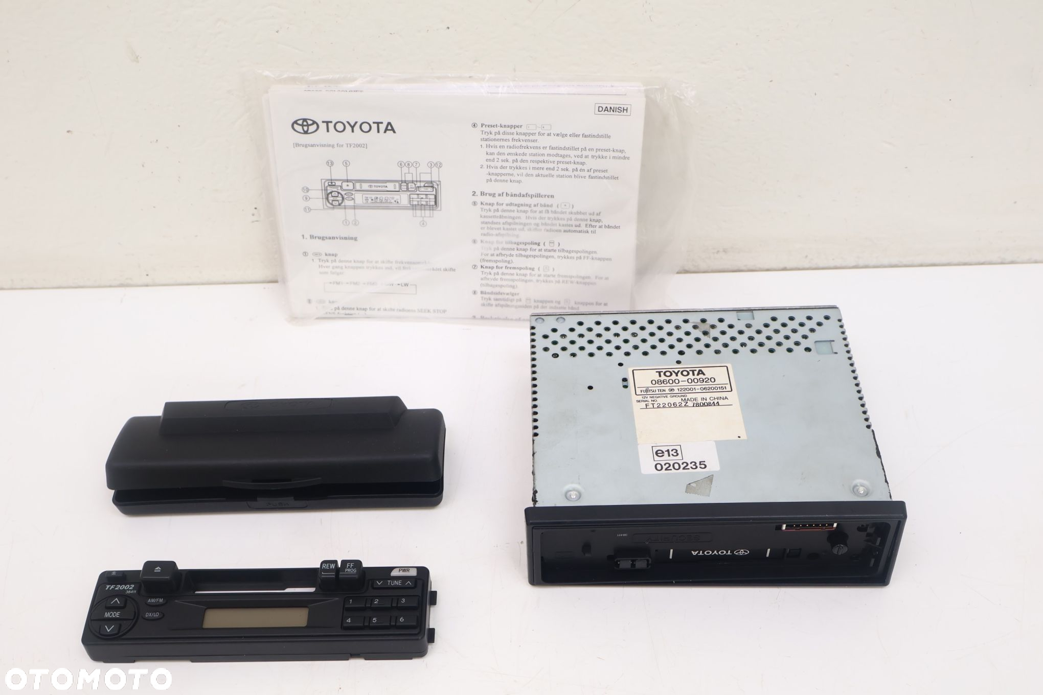 TOYOTA RADIO '08600-00920 - 2
