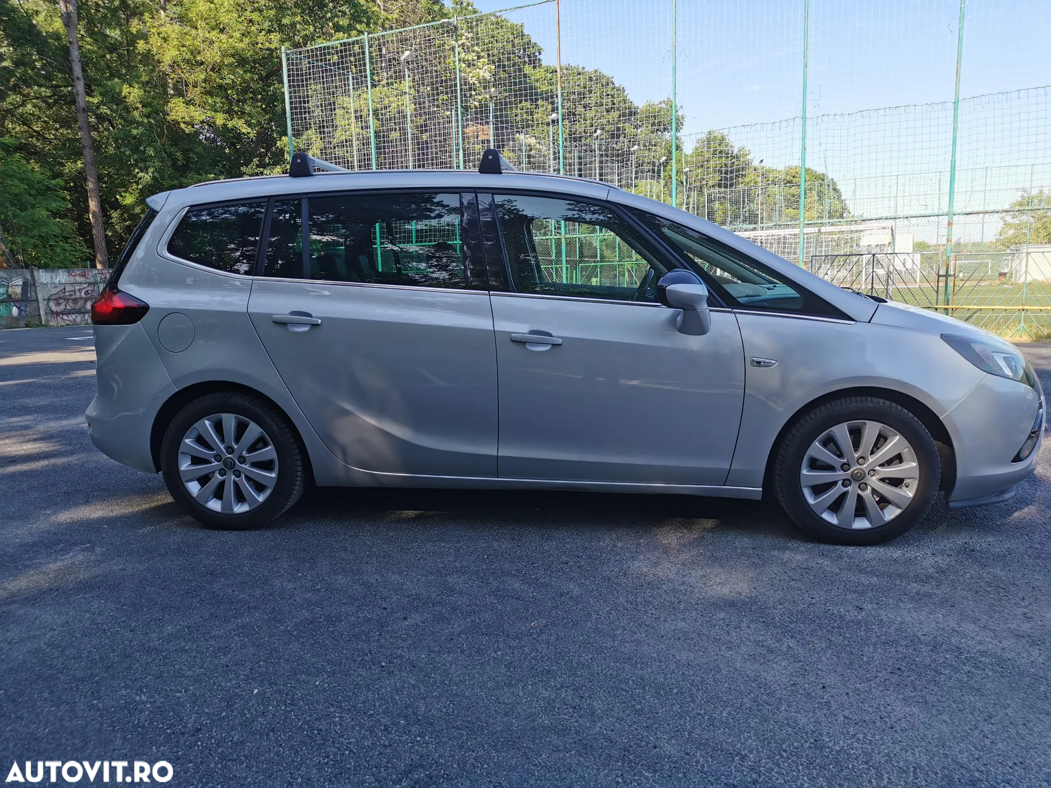 Opel Zafira Tourer 2.0 CDTI ECOTEC Start/Stop Edition - 3