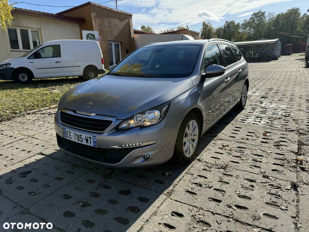 Peugeot 308 PureTech 110 Stop & Start Style - 1