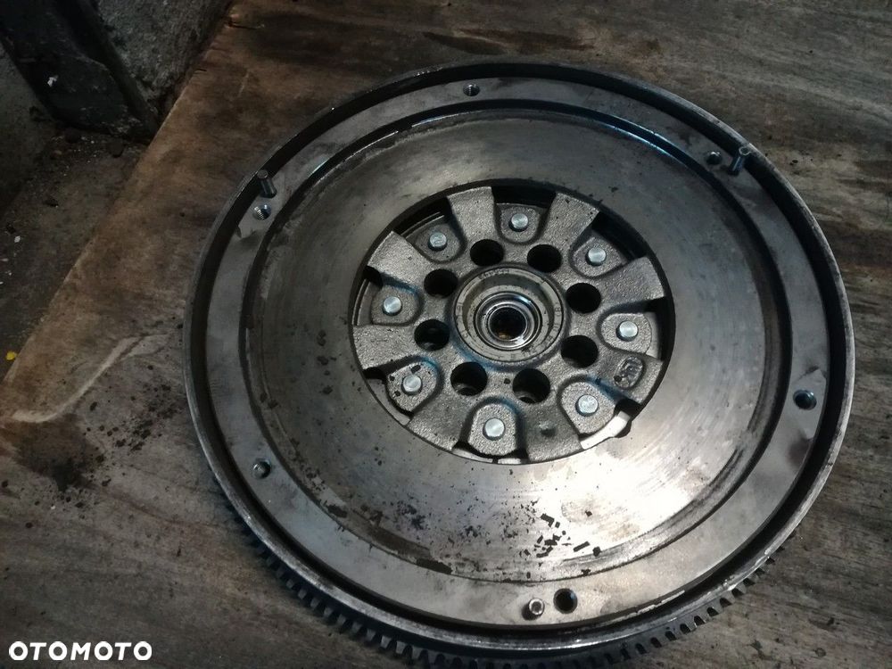 koło dwumasowe vito 2.2 cdi w639 w203 w204 w211 - 1