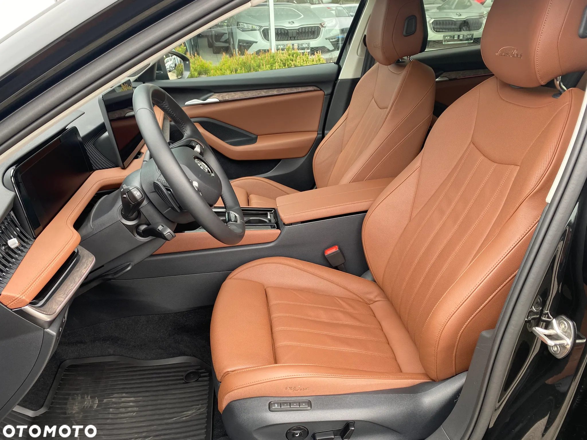 Skoda Superb 2.0 TDI SCR 4x4 L&K DSG - 13