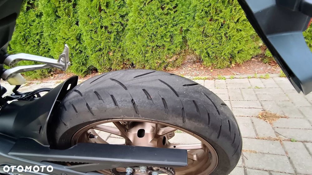 Honda CB - 30