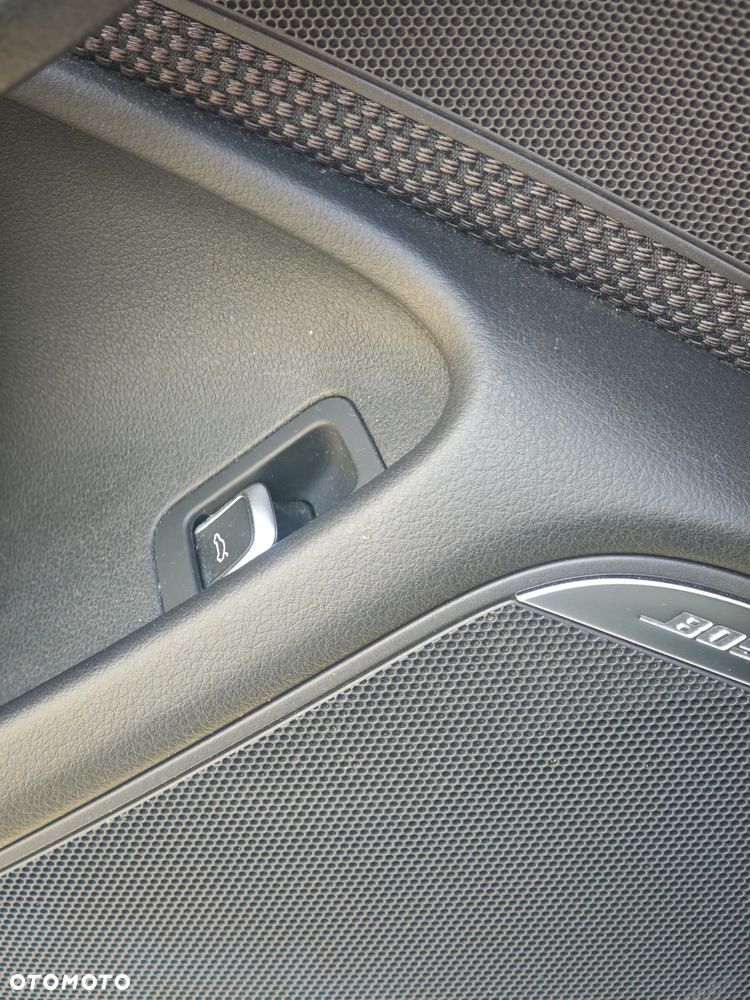 Audi A6 Avant 2.0 TDI Ultra S tronic - 19