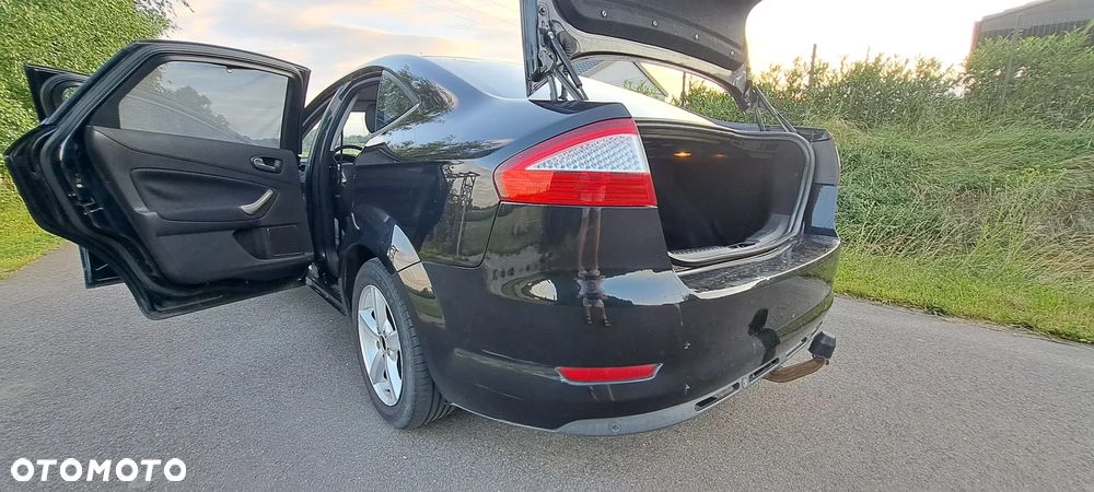 Ford Mondeo 2.0 TDCi Titanium - 29
