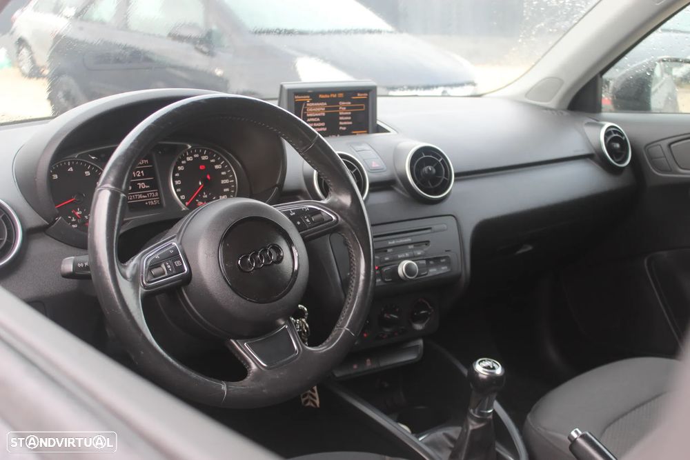 Audi A1 1.2 TFSI Attraction - 18
