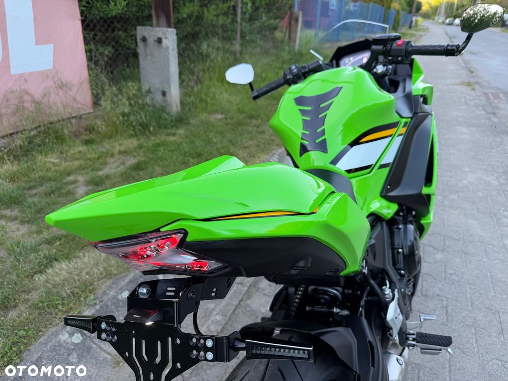 Kawasaki Ninja - 13