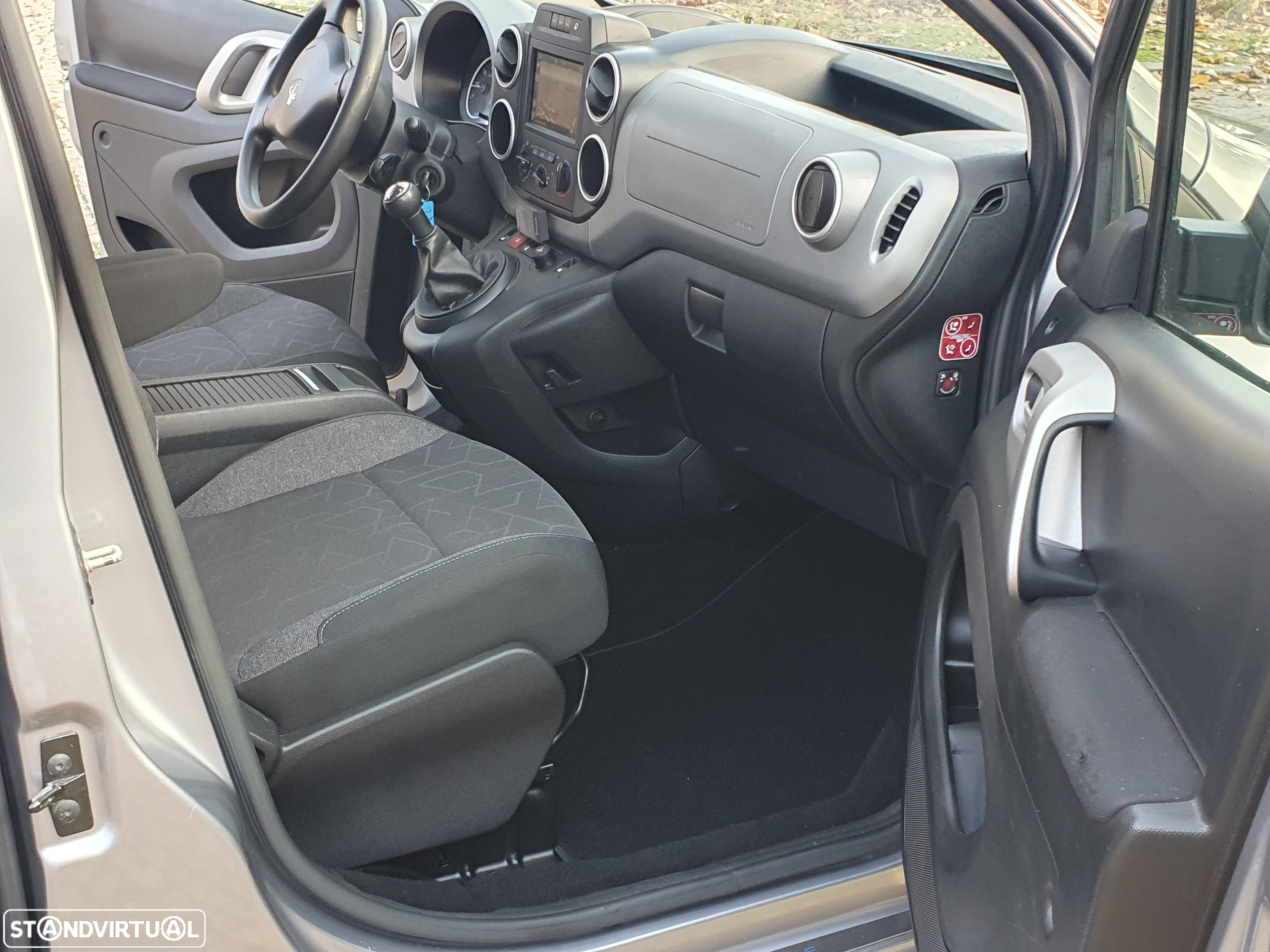 Peugeot Partner Tepee HDi FAP 110 Premium - 27