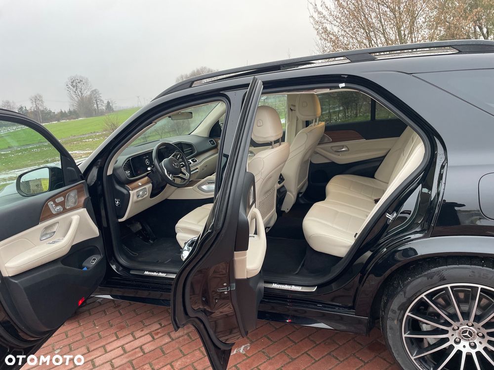 Mercedes-Benz GLE - 12