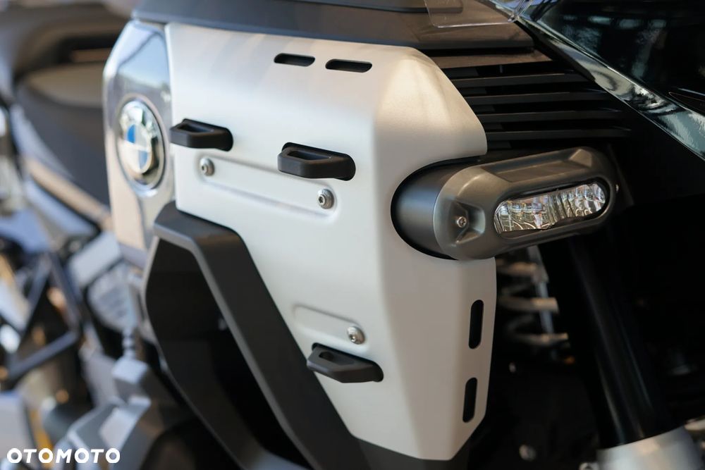 BMW R - 13