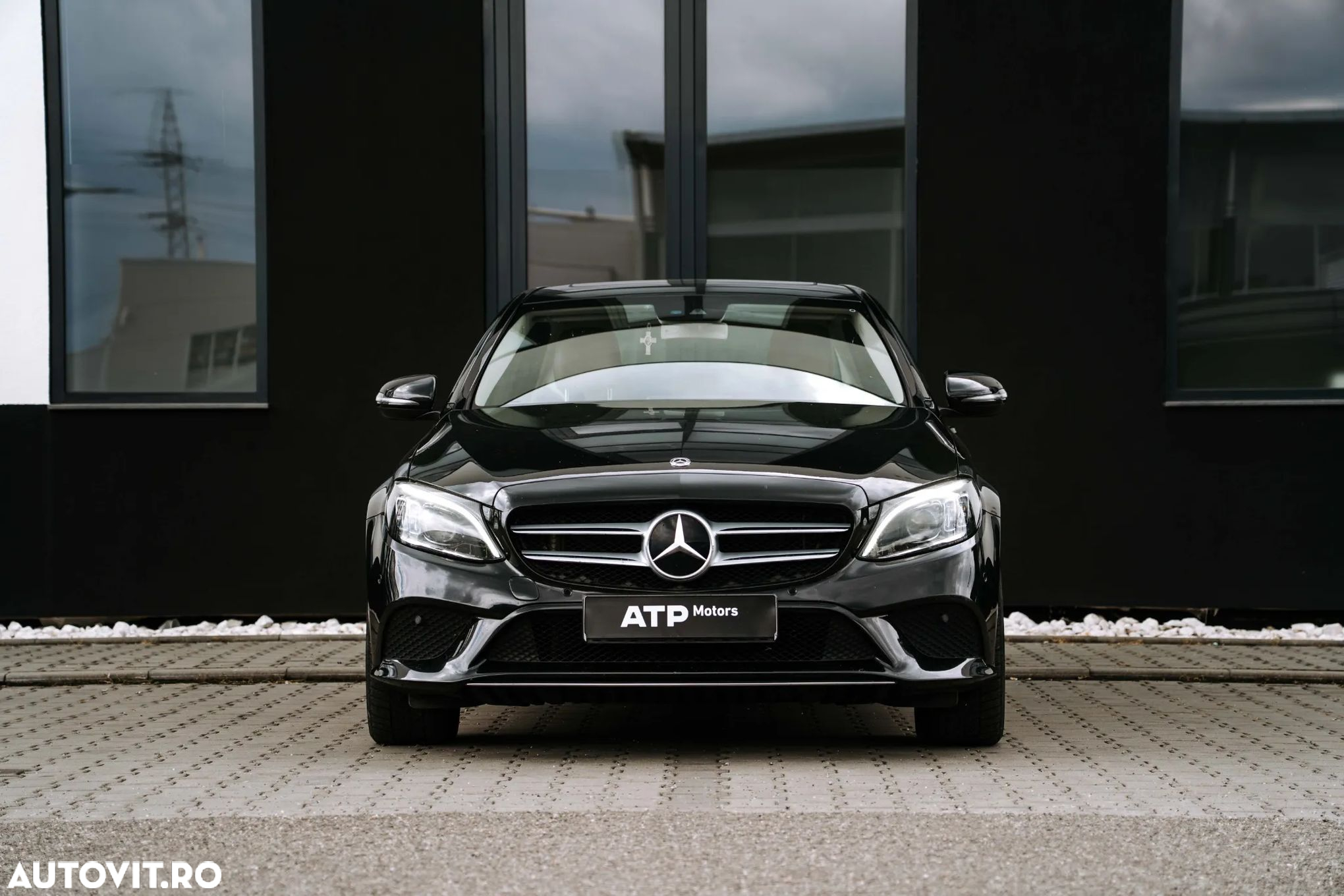 Mercedes-Benz C - 2