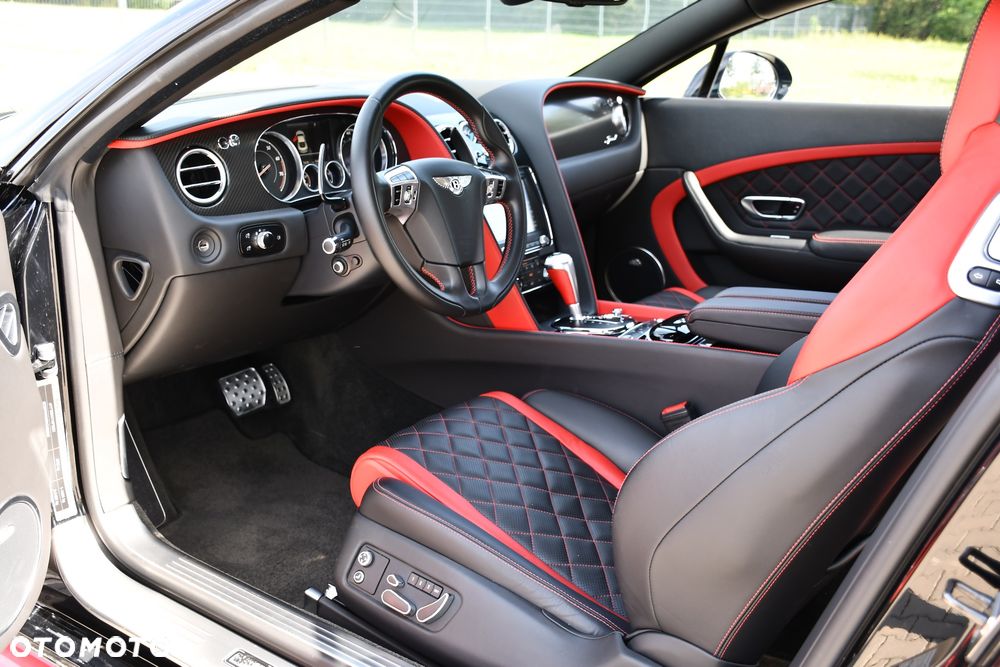 Bentley Continental GT - 12