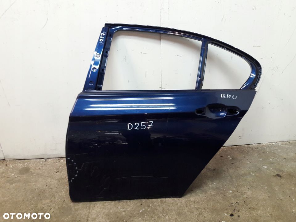 Bmw F30 Sedan drzwi tylne tyl Lewe - 1