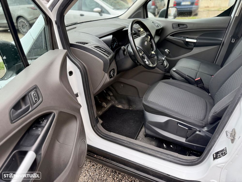 Ford Trânsito Connect - 9