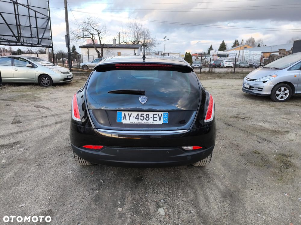 Lancia Delta 1.6 MultiJet 16v Silver - 6