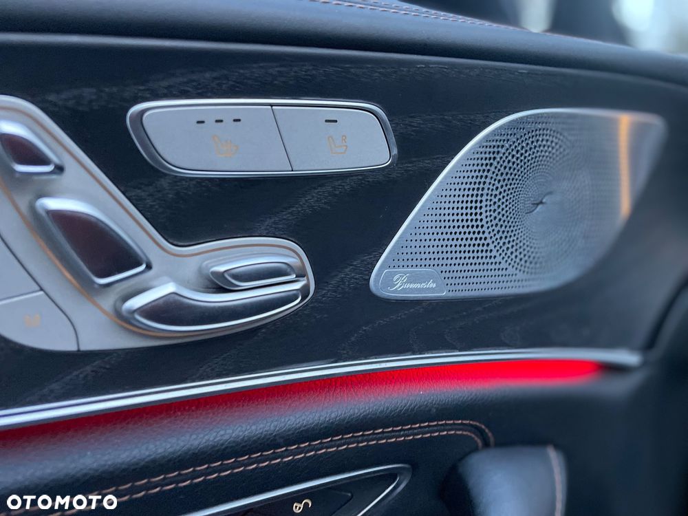 Mercedes-Benz CLS - 21