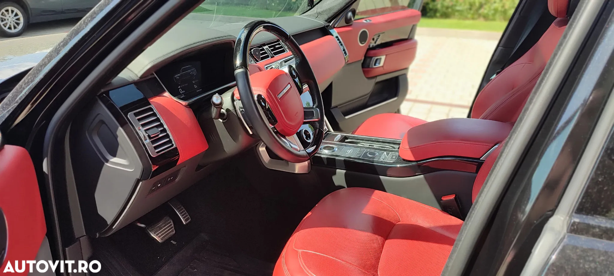Land Rover Range Rover 2.0 l4 PHEV Autobiography - 10