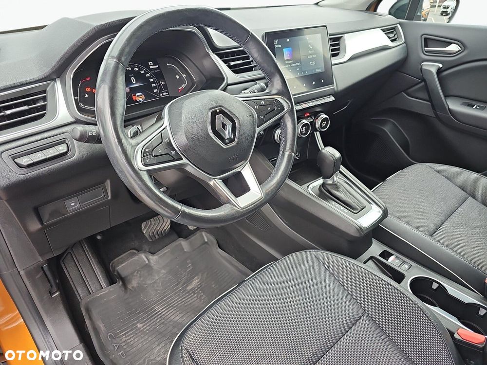 Renault Captur 1.3 TCe mHEV Intens EDC - 4