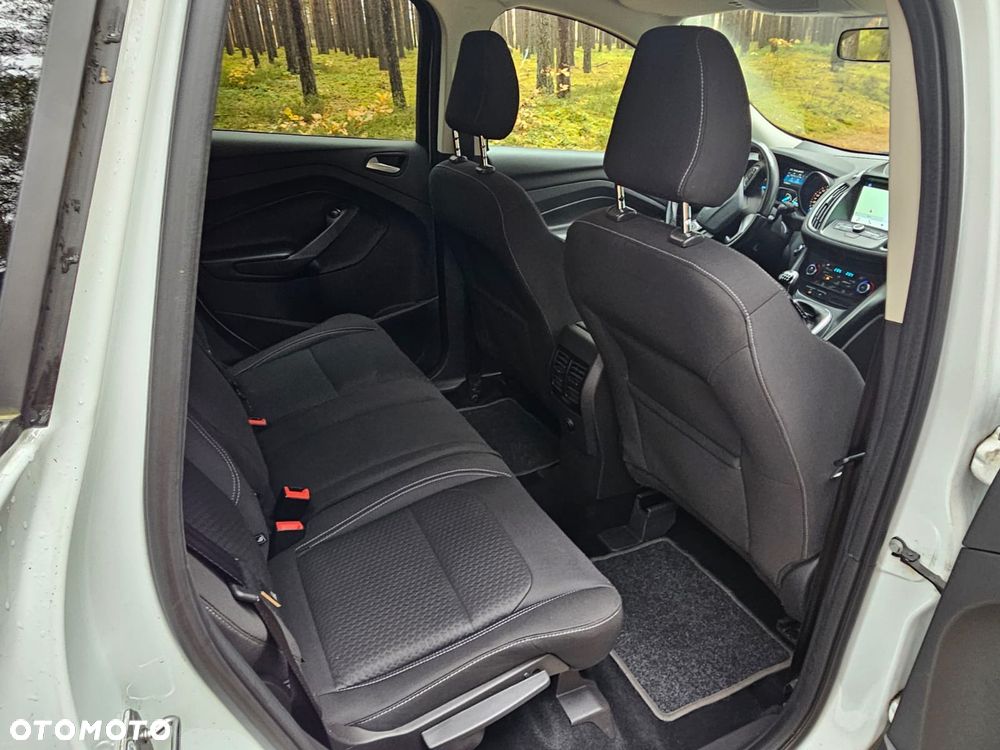 Ford Kuga 2.0 TDCi 2x4 Individual - 23