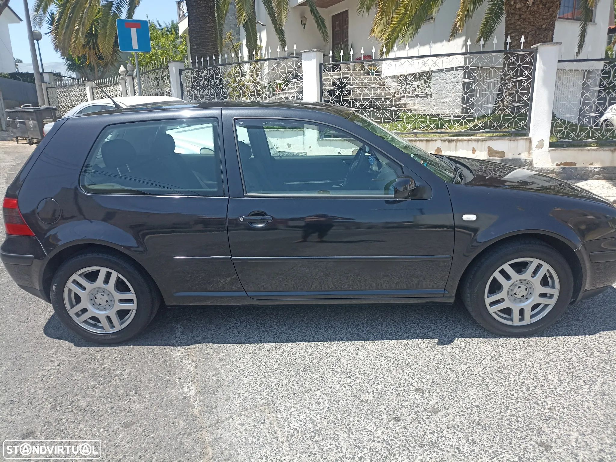 VW Golf 1.6i 25 Anos - 1