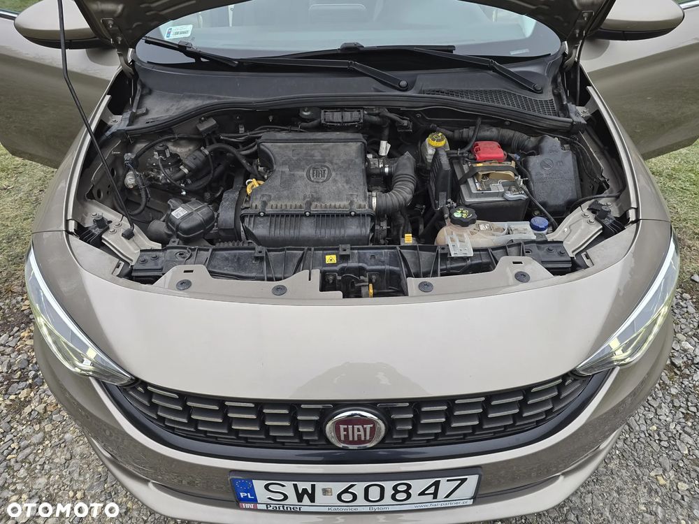 Fiat Tipo 1.4 16v Lounge EU6d - 27