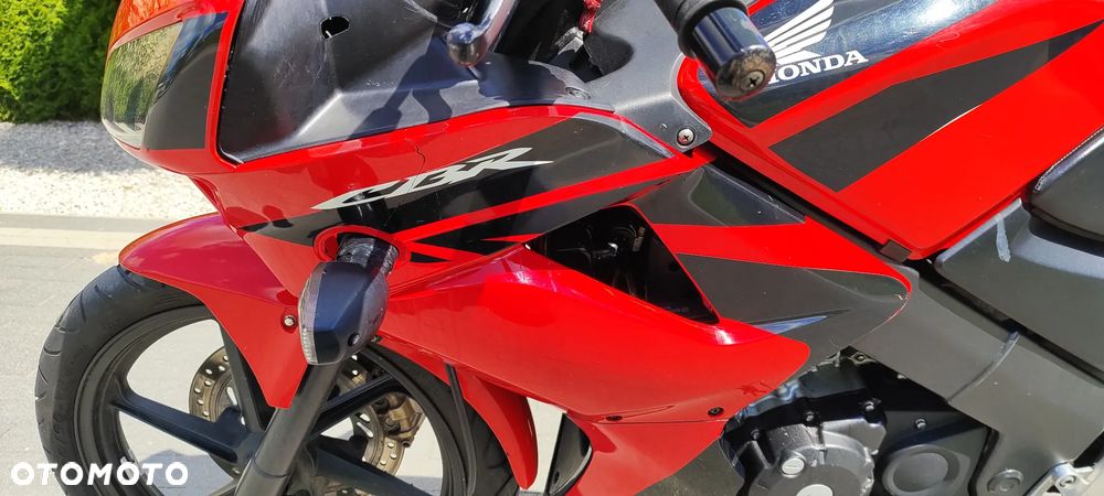 Honda CBR - 8