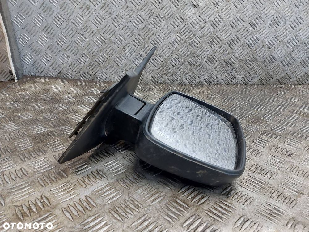 LUSTERKO PRAWE MANUALNE MERCEDES-BENZ VITO W638 EU - 4