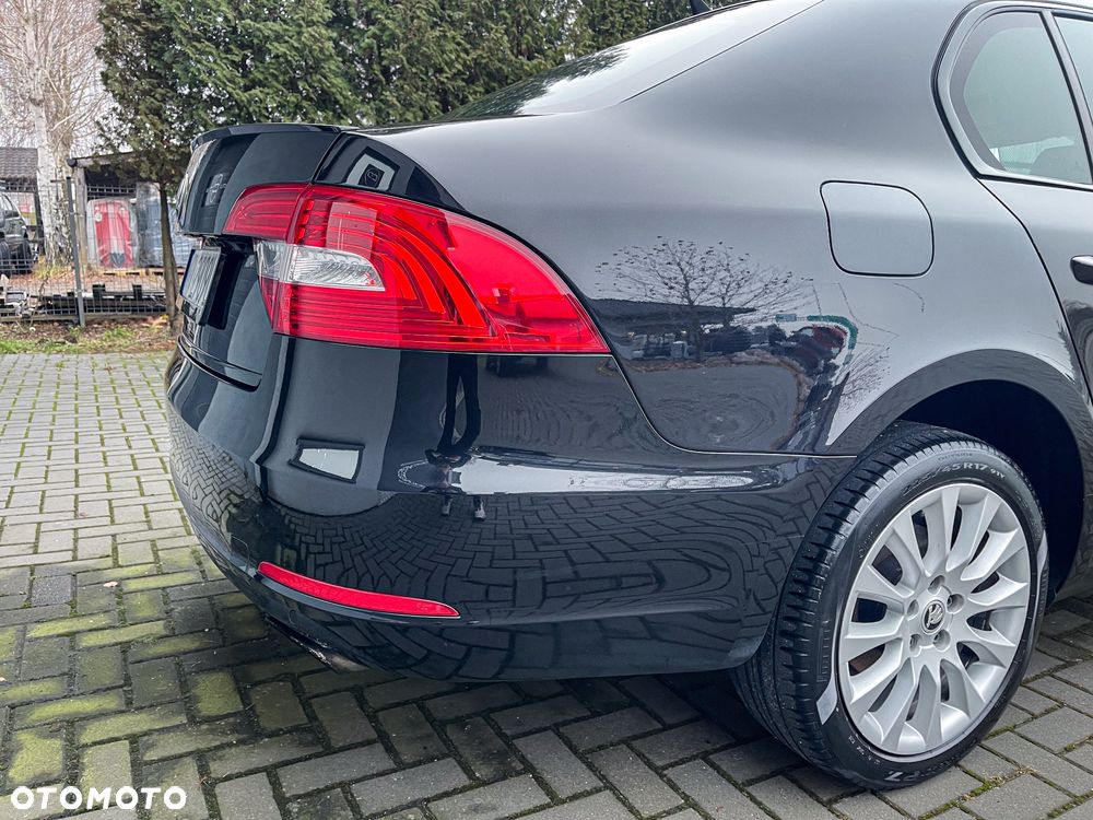 Skoda Superb 2.0 TSI L&K DSG - 14