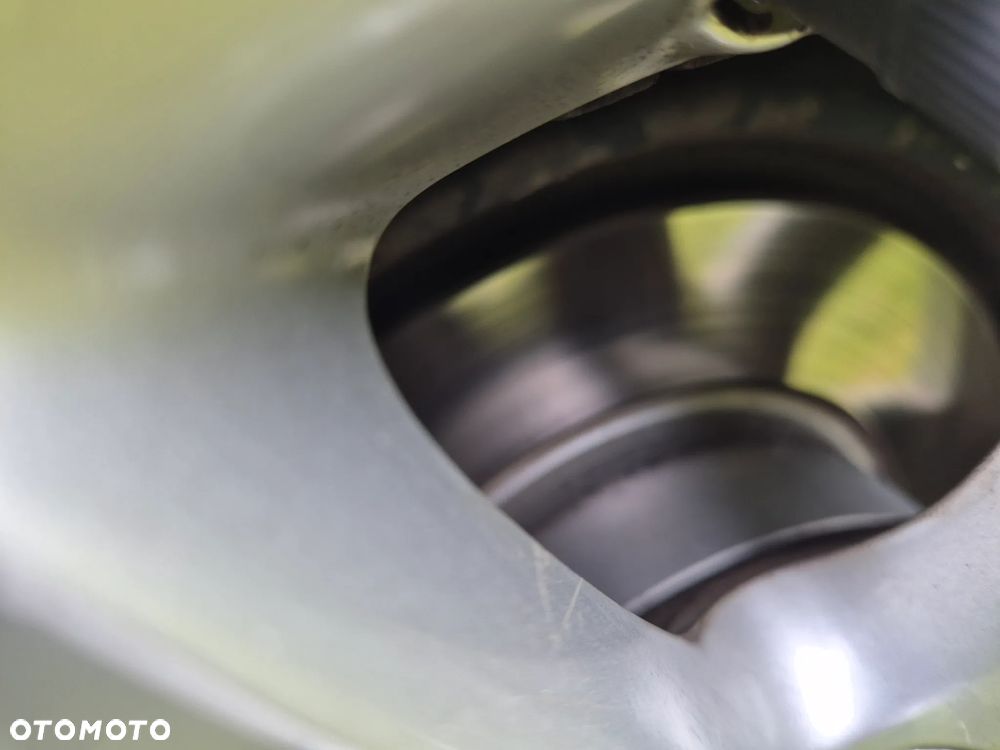 Volkswagen Golf Plus 1.9 TDI DPF CrossGolf - 14