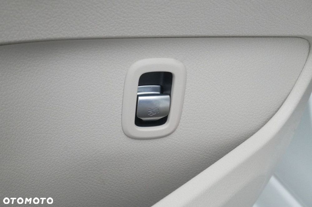 Mercedes-Benz Klasa C - 18