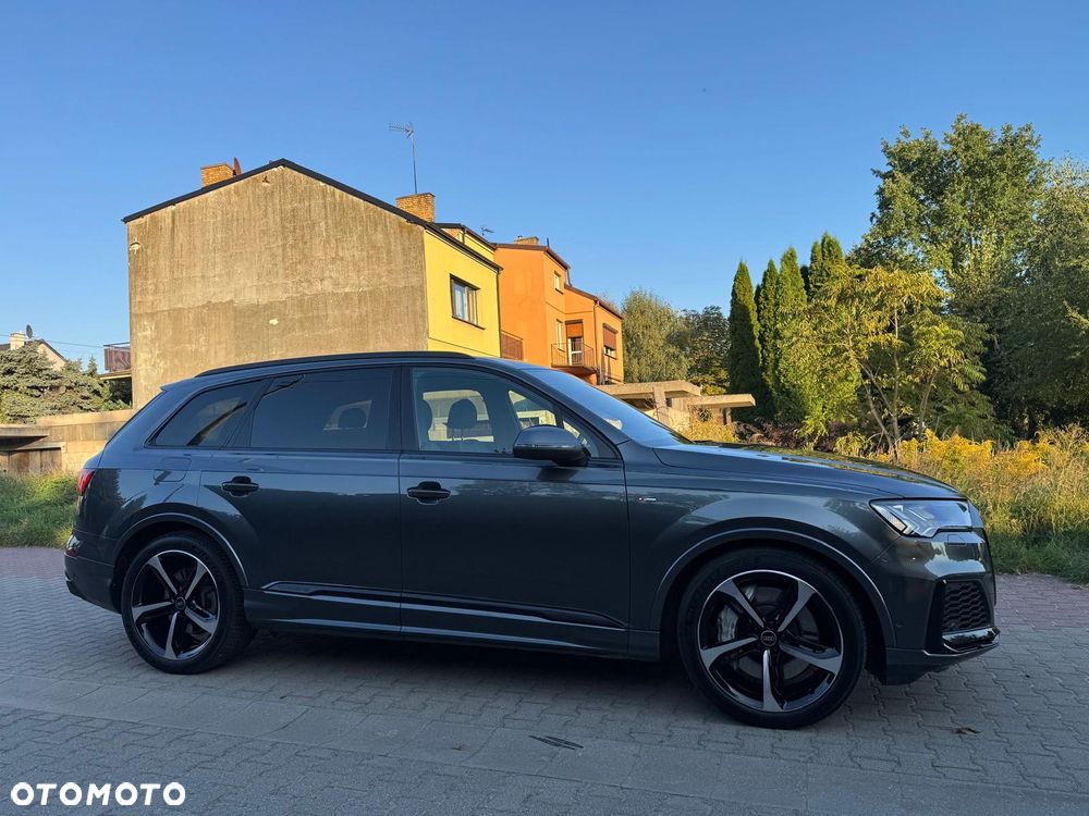 Audi Q7 55 TFSI e quattro tiptronic S line - 13