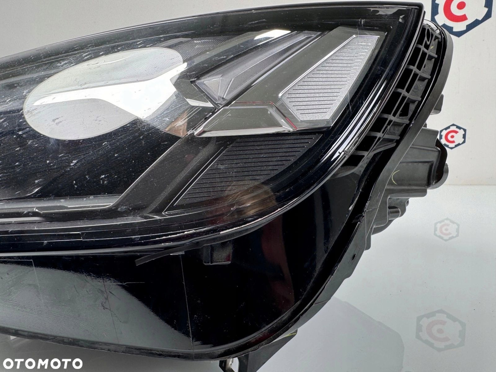 LAMPA LEWA PRZÓD AUDI Q5 80A LIFT MATRIX - 6