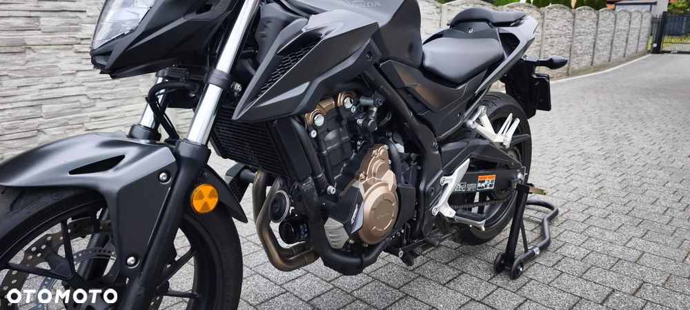 Honda CB - 17