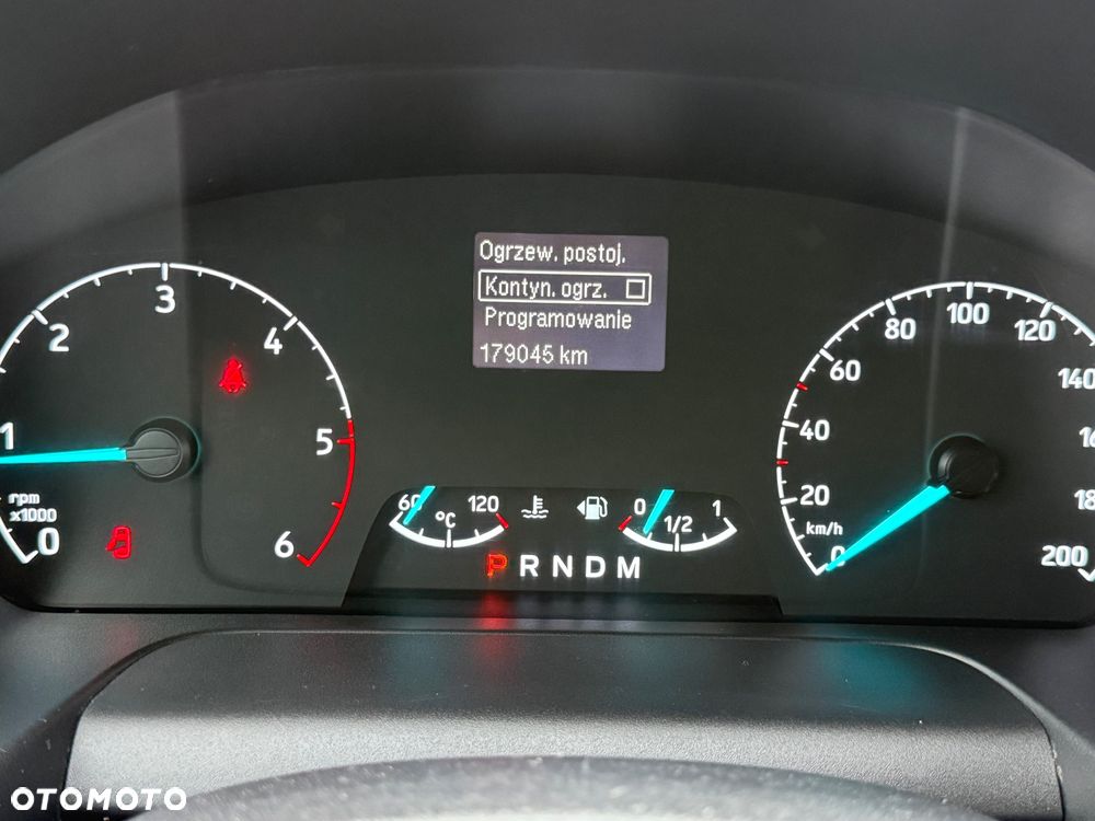 Ford Transit Custom - 37