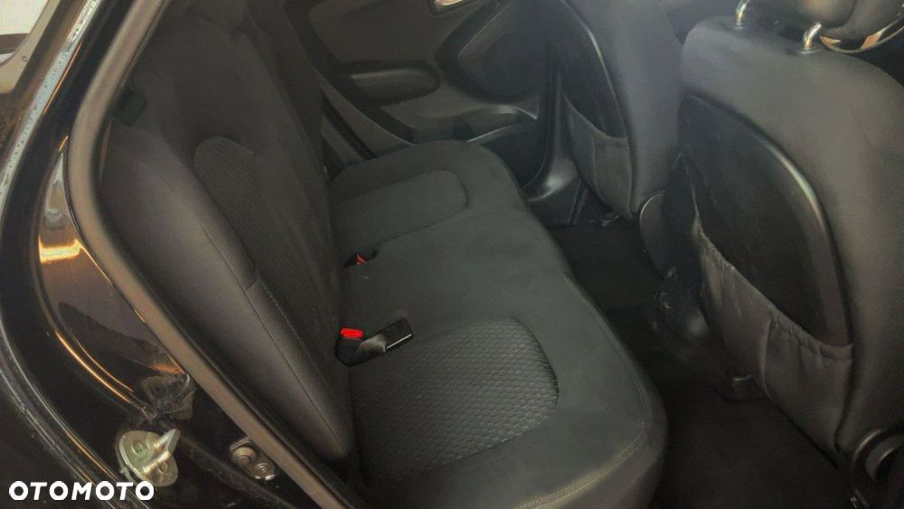 Hyundai ix35 2.0 2WD Automatik Style - 6