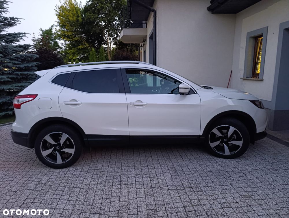 Nissan Qashqai 1.6 DCi Tekna Xtronic - 32