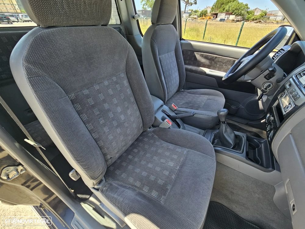 Isuzu Rodeo 3.0 DTi CL 4WD Première - 23