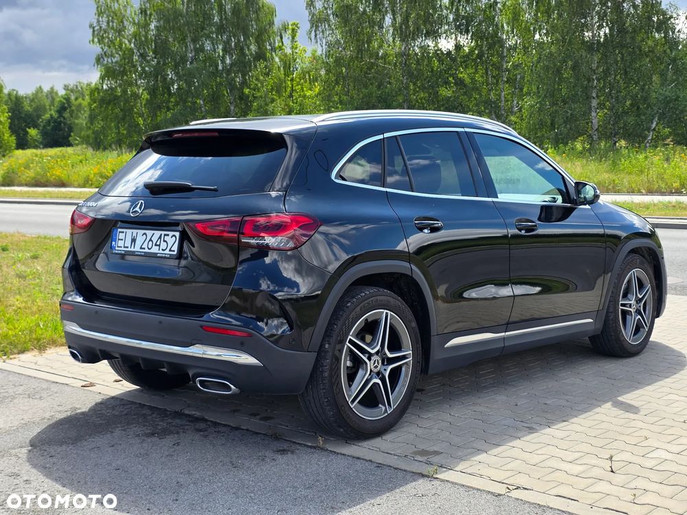 Mercedes-Benz GLA 200 d 8G-DCT AMG Line - 11