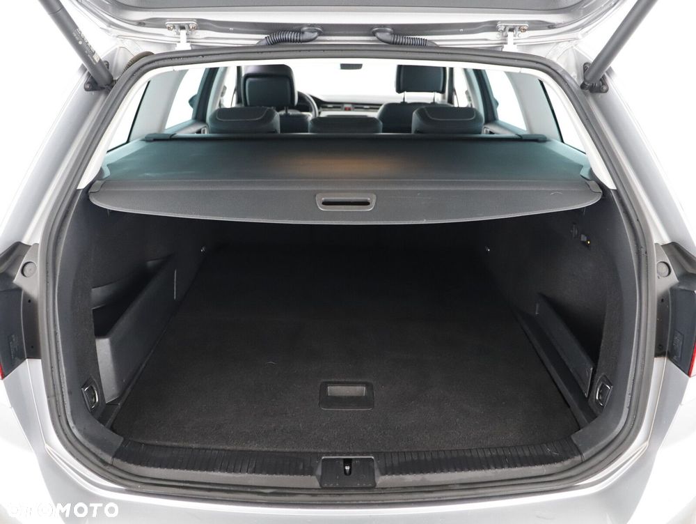 Volkswagen Passat Alltrack 2.0 TDI 4Mot DSG - 24