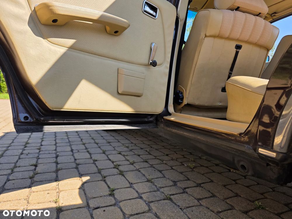 Mercedes-Benz W123 - 11