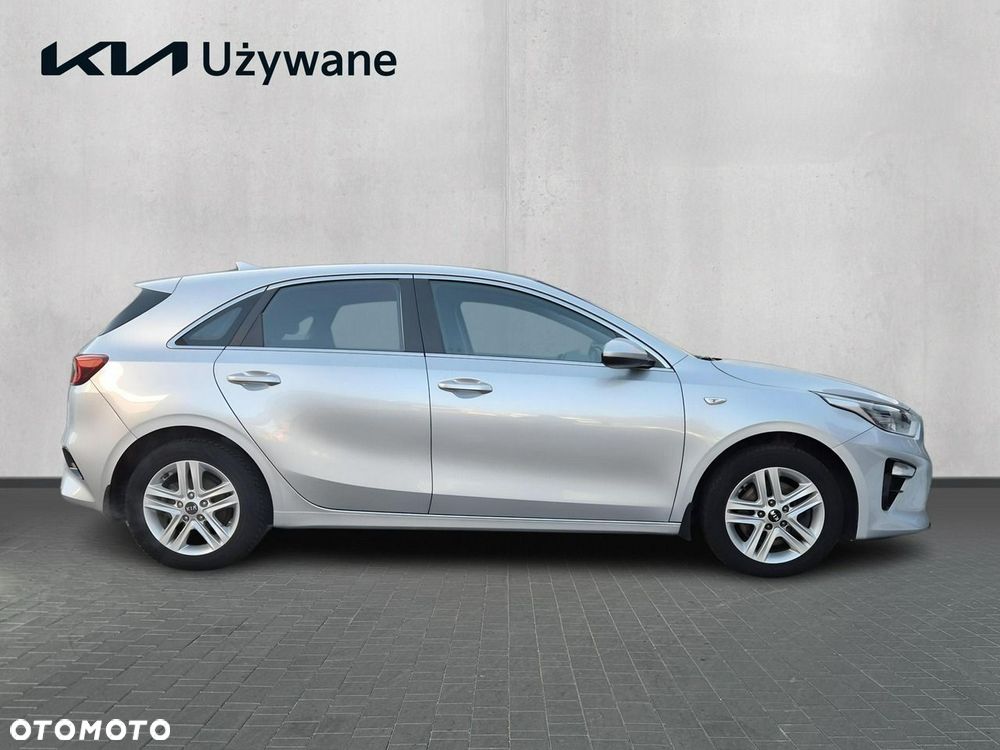 Kia Ceed 1.6 CRDi mHEV M - 7