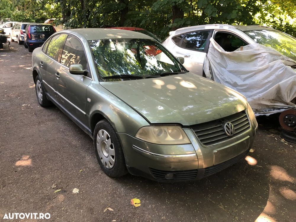 Dezmembrez VW Volkswagen Passat B5.5 sedan verde 2002 1.9 TDI AVF - 1