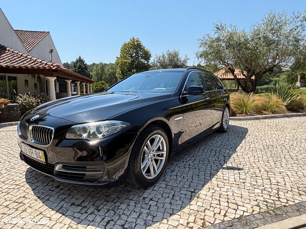 BMW 520 d Touring Luxury Line - 1