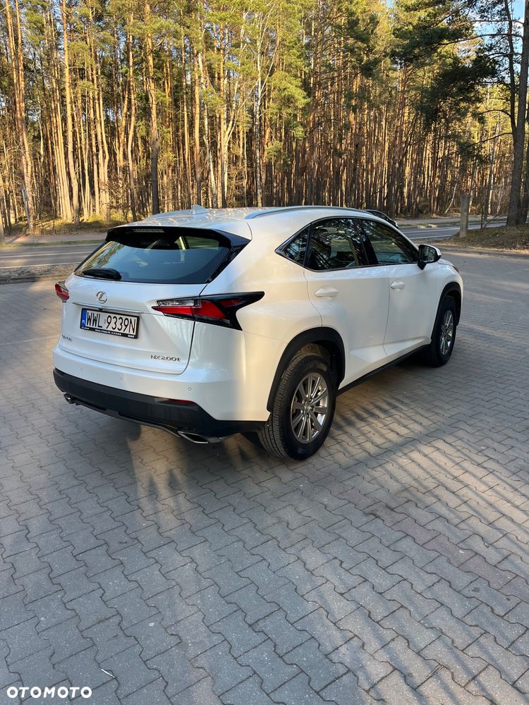 Lexus NX 200t Elegance 2WD - 2