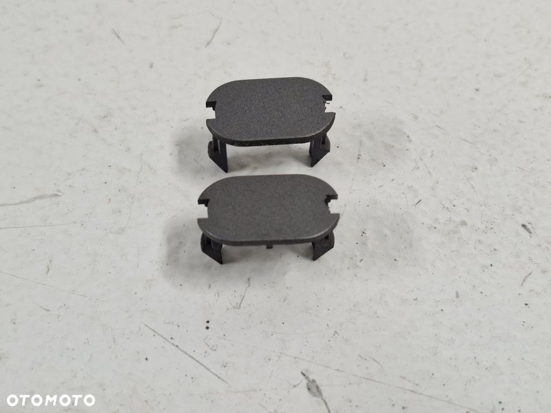 FIAT 500X ZAŚLEPKA NAKŁADKI OSŁONY RELINGU DACHOWEGO 2 SZT - 1