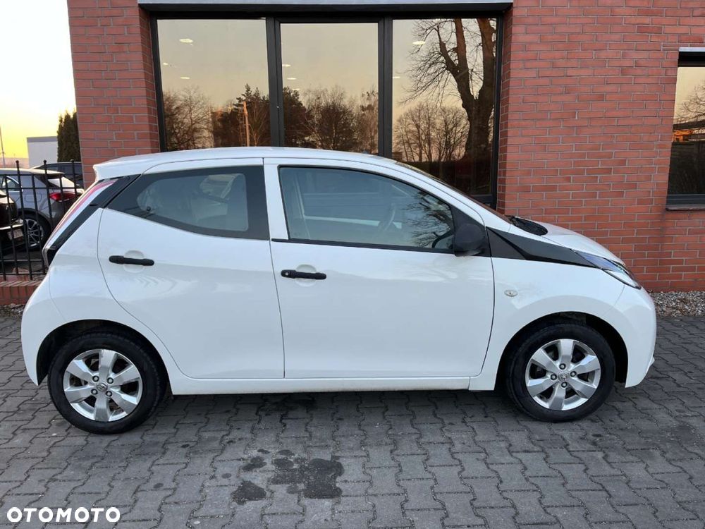 Toyota Aygo 1.0 VVT-i Sprint EU6 - 21