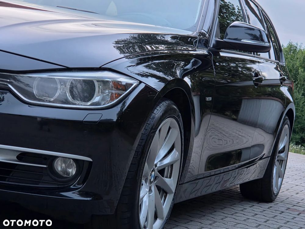 BMW Seria 3 330d Sport-Aut Blue Performance Modern Line - 9