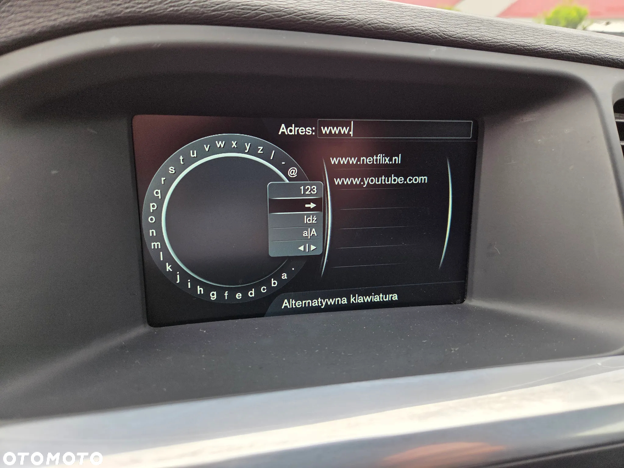 Volvo V60 D3 Momentum - 20
