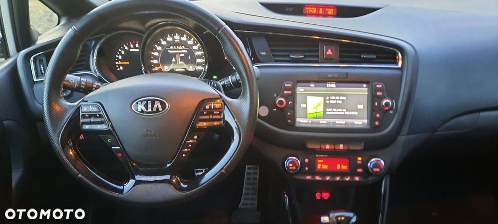 Kia Ceed 1.6 CRDi GT Line DCT - 18