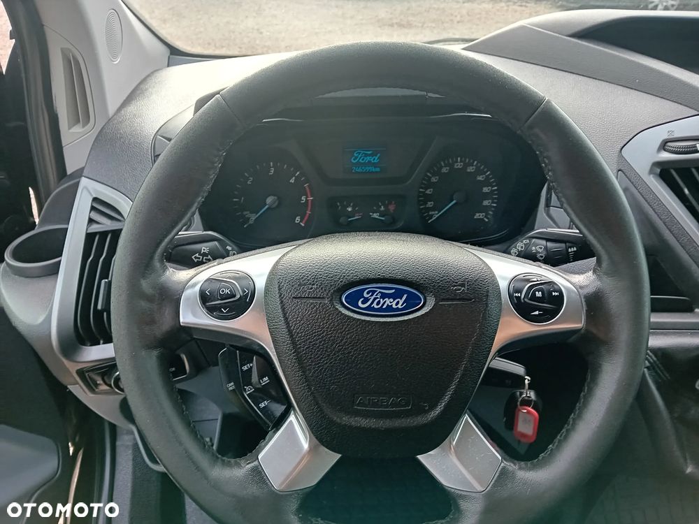 Ford Transit Custom - 24
